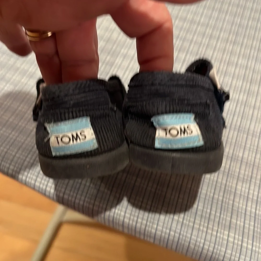 Toms Tiny Alpargata Navy Blue Corduroy Baby Toddler Shoes Size T6